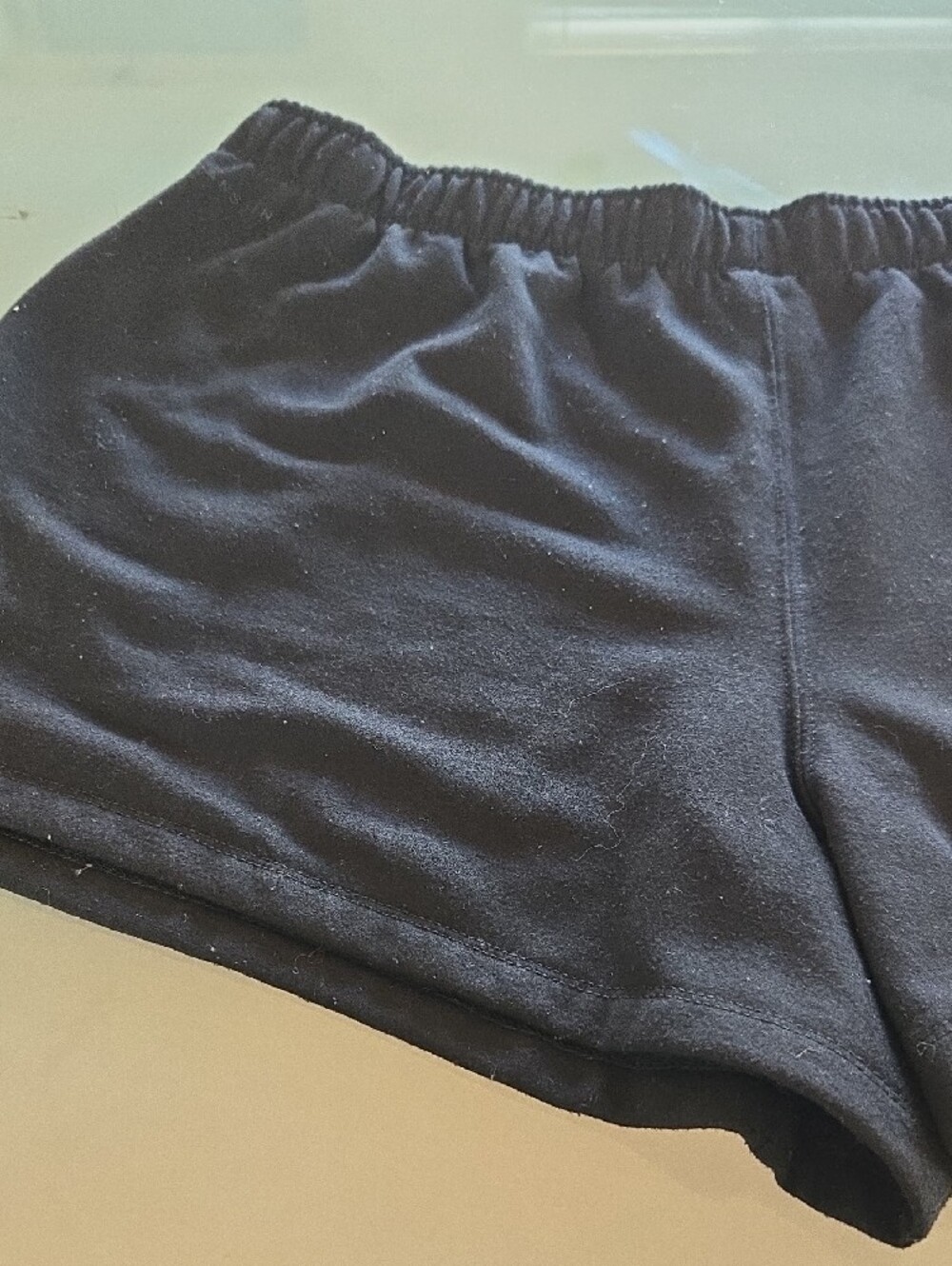 Women’s Black Elastic-Waist Lounge Shorts - Picture 3 of 10